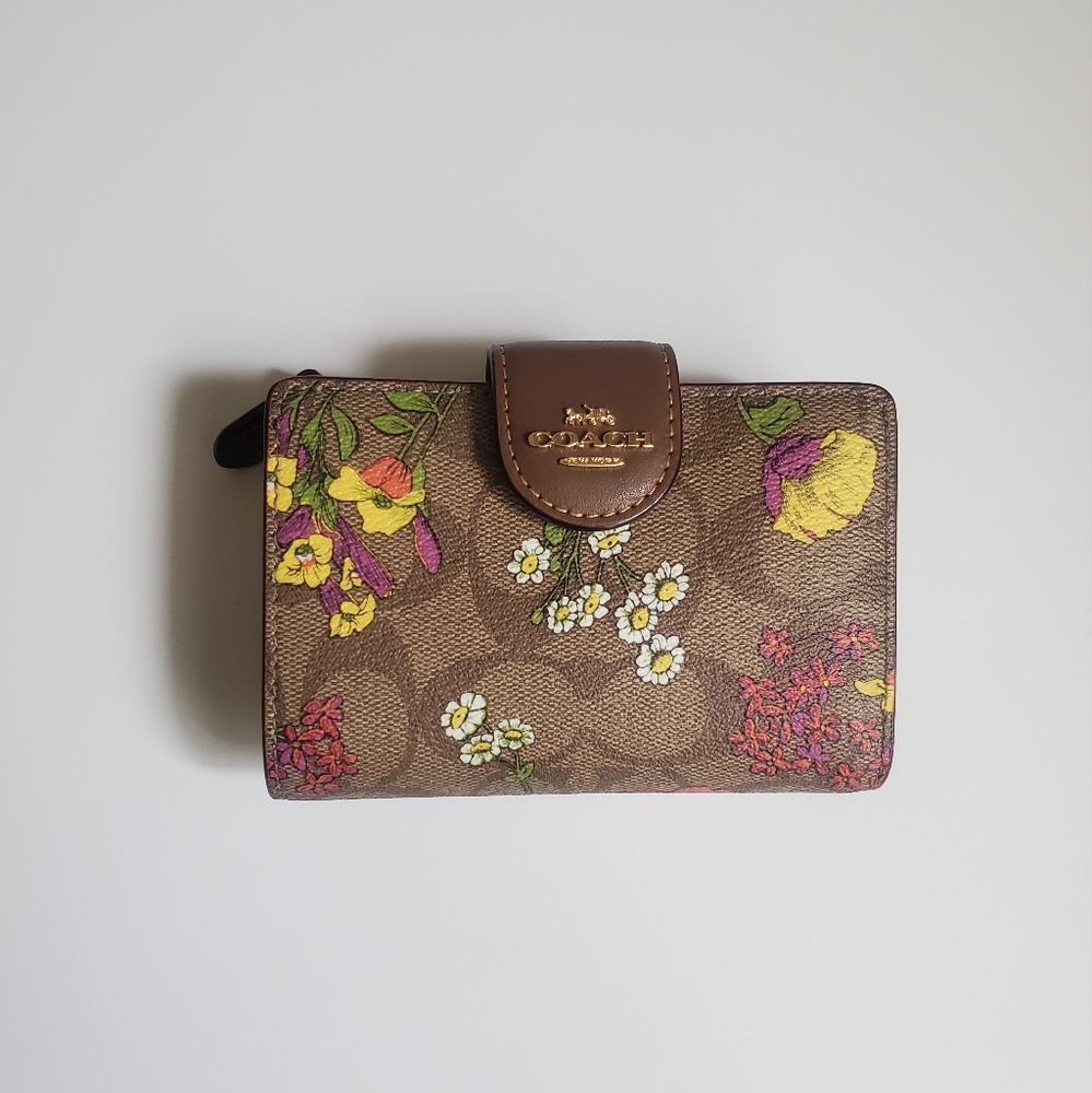 Floral Coach Wallet (NWT)